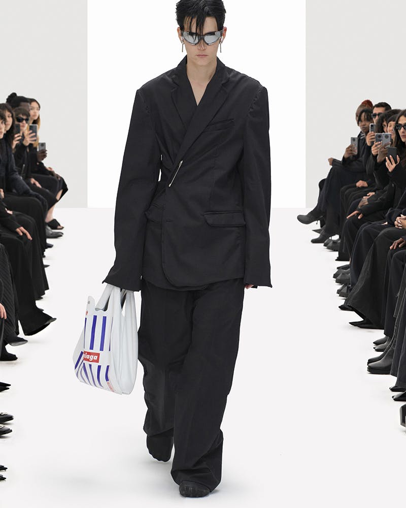Best Reusable Shopping Bags for Men to 